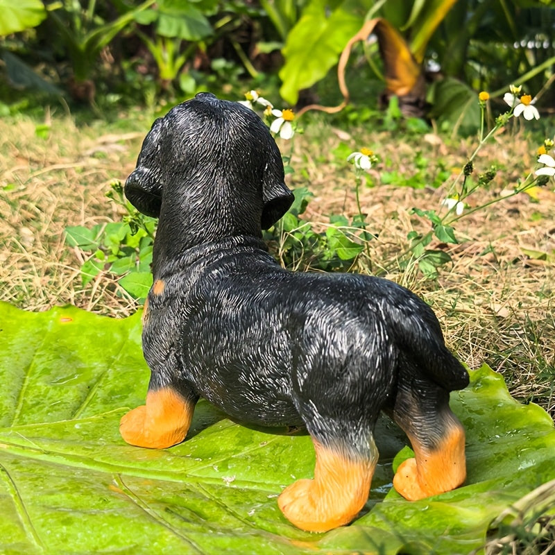 Sausage dog ornament, made of resin material, suitable for garden outdoor courtyard decoration