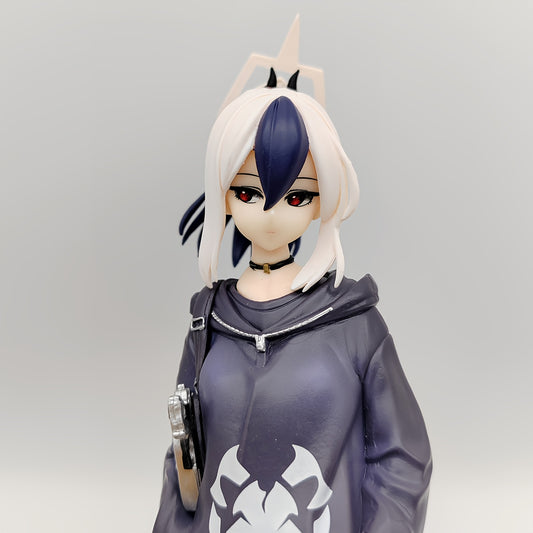 Anime Girl Figure Model with Black Hoodie & Red Skirt - Dynamic Pose Collectible Statue, High-Quality Material for Car Dashboard Decor, Desktop Decoration, Anime Fans Gift
