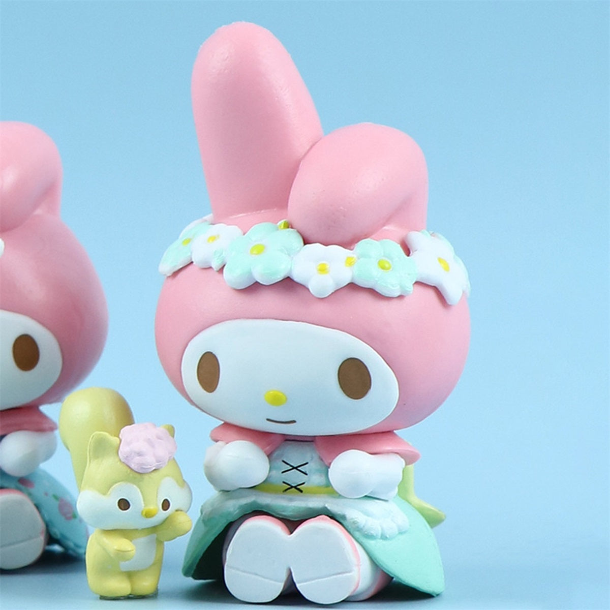 Sanrio Figure Cake Topper Cute Cartoon Model Collectibles Figures Desk Ornament