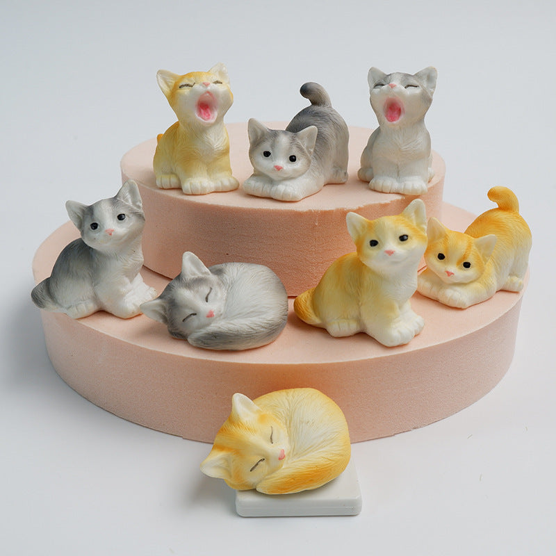 ‌8pcs Resin Cat Figurines Set - Whimsical Fairy Garden Decor, Miniature Kitty Ornaments for Succulent Planters, Cute Desk Accessories with Moss