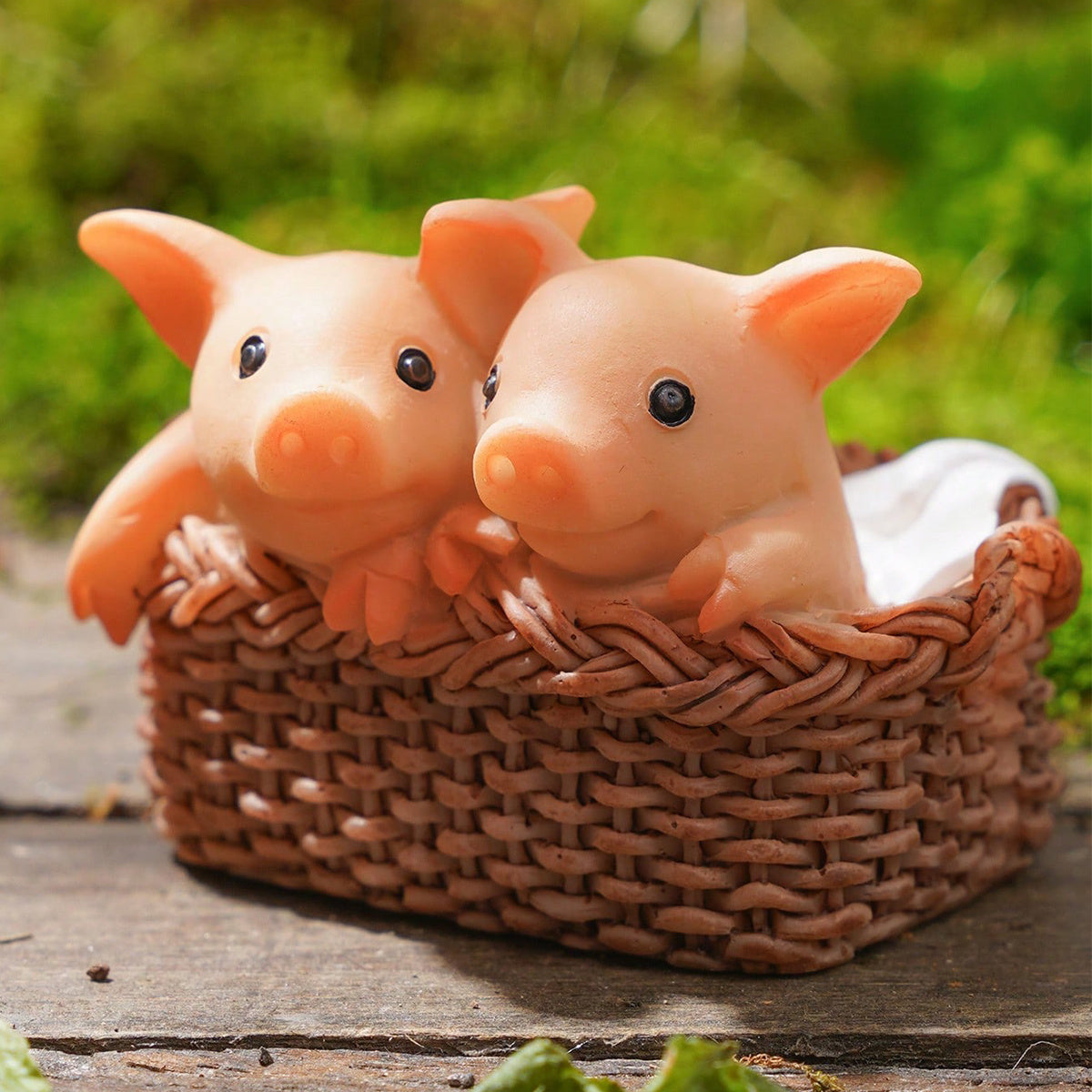 1pc Adorable Mini Pig Resin Statue, Hand-Painted Waterproof Garden Decor, Perfect for Potting and Landscaping, Charming Outdoor Animal Figurine for Patio and Yard Decoration
