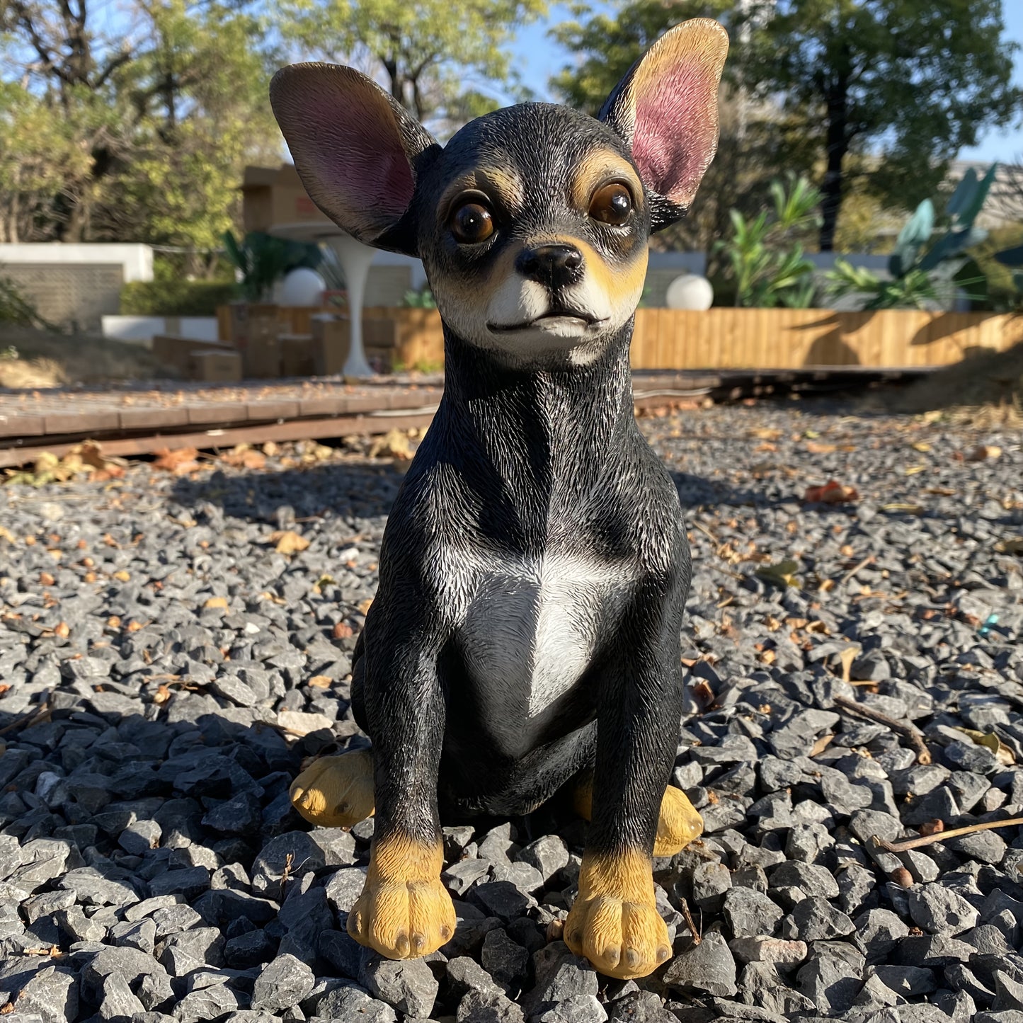 [Lifelike Detail] Life-Like Black Chihuahua Dog Statue - Resin Garden and Indoor Decor, Modern Easter Outdoor Yard Ornament with Detailed Ears and Paw Prints, Weather-Resistant for All Seasons