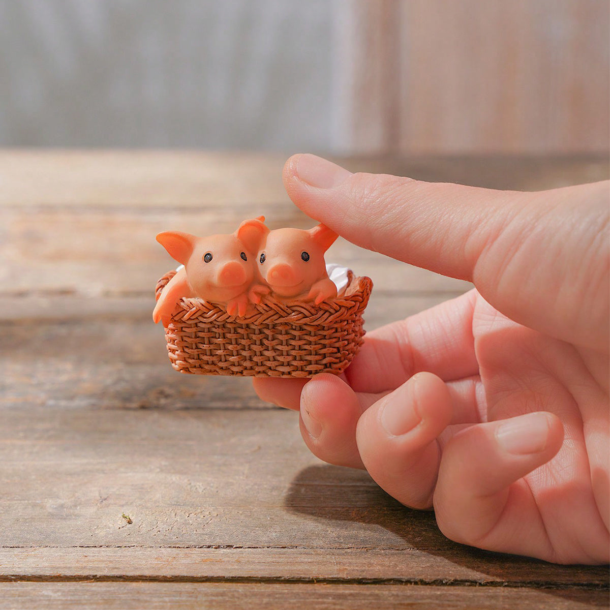 1pc Adorable Mini Pig Resin Statue, Hand-Painted Waterproof Garden Decor, Perfect for Potting and Landscaping, Charming Outdoor Animal Figurine for Patio and Yard Decoration